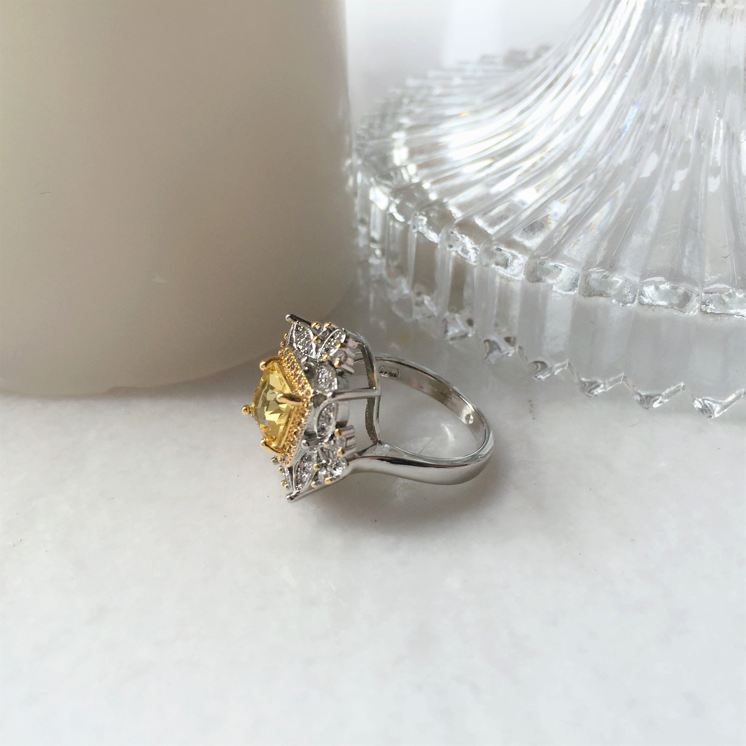 Canary Ring