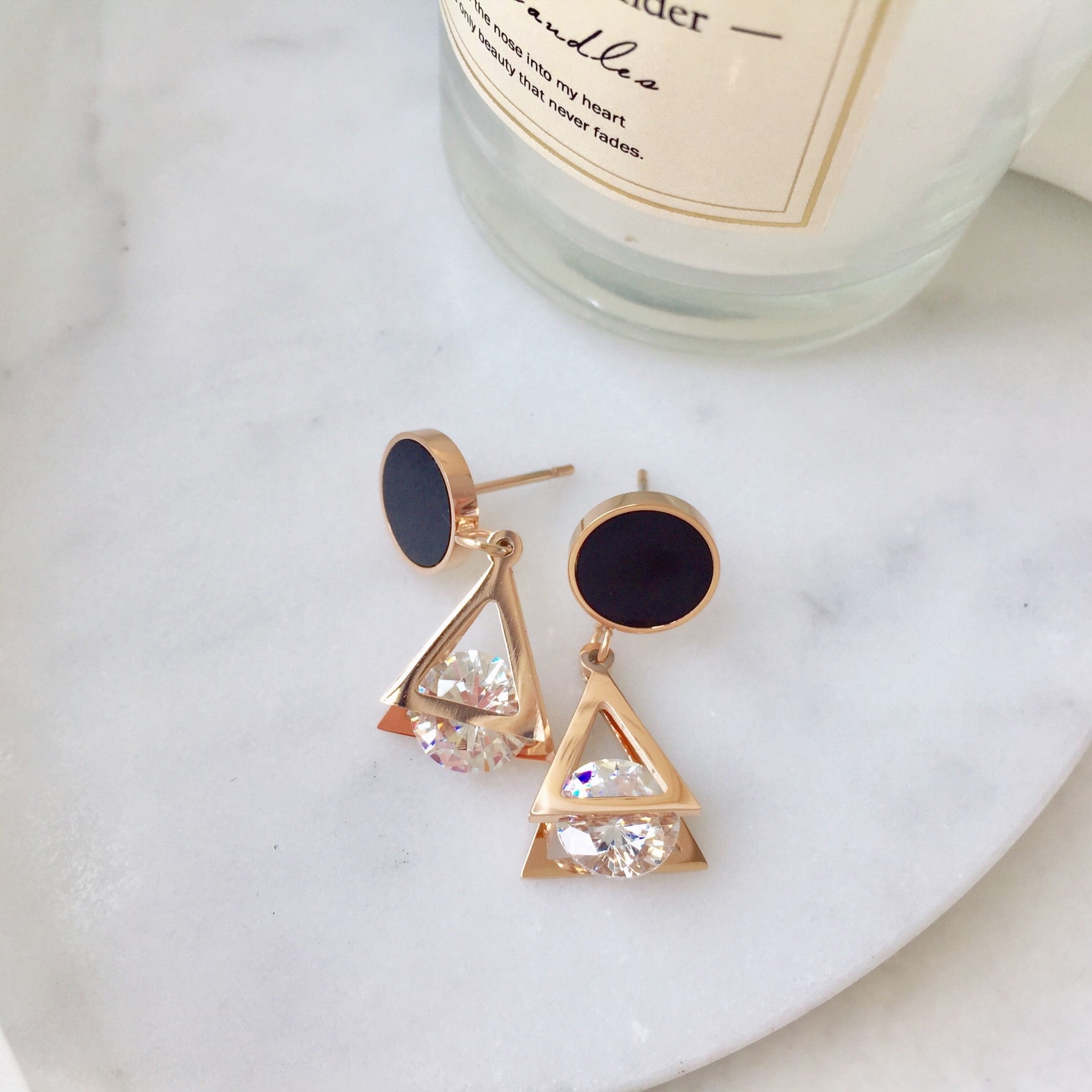 Cara earrings