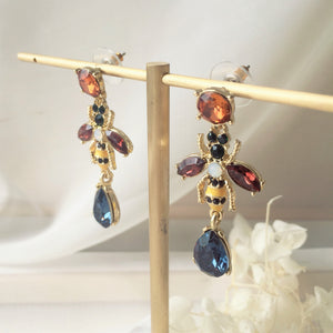 Fun Bee earrings