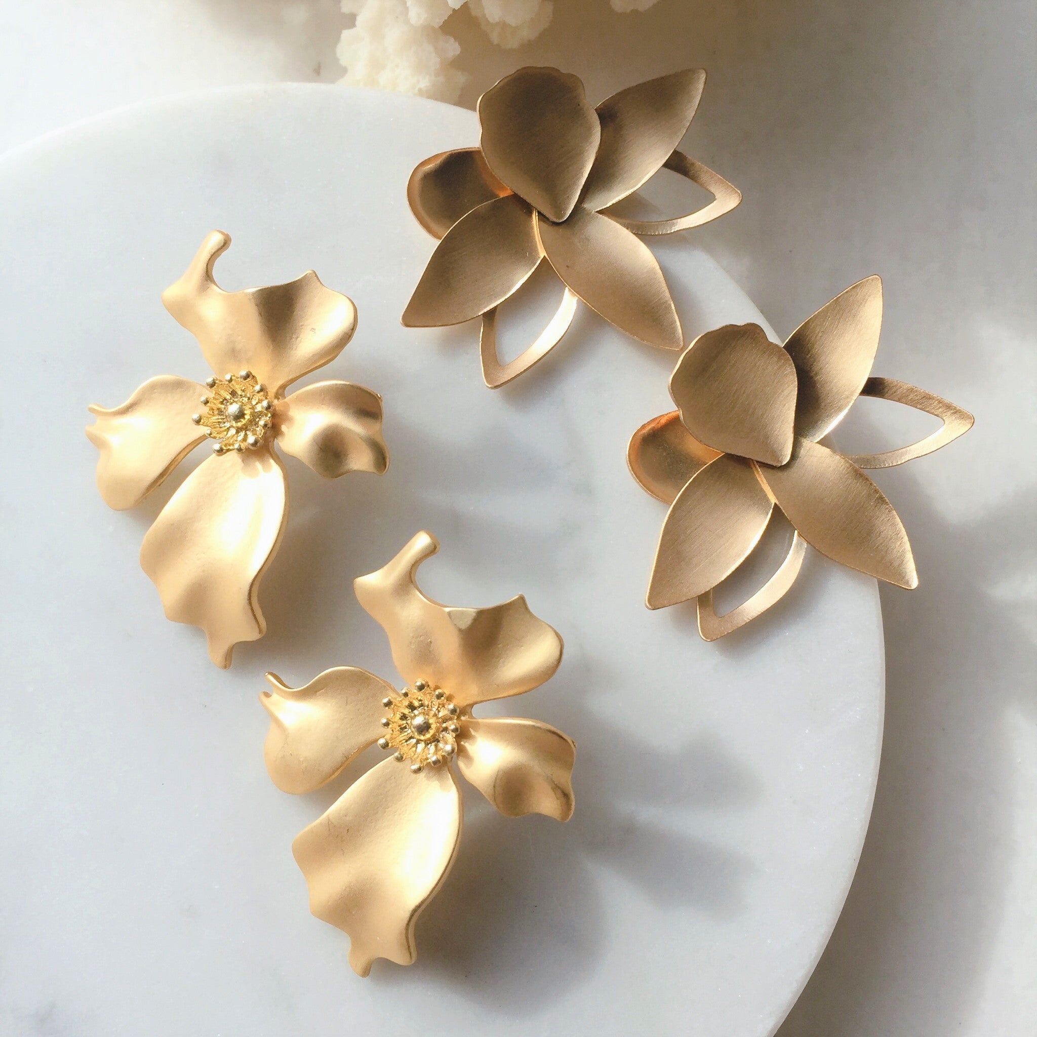 Golden Petal earrings