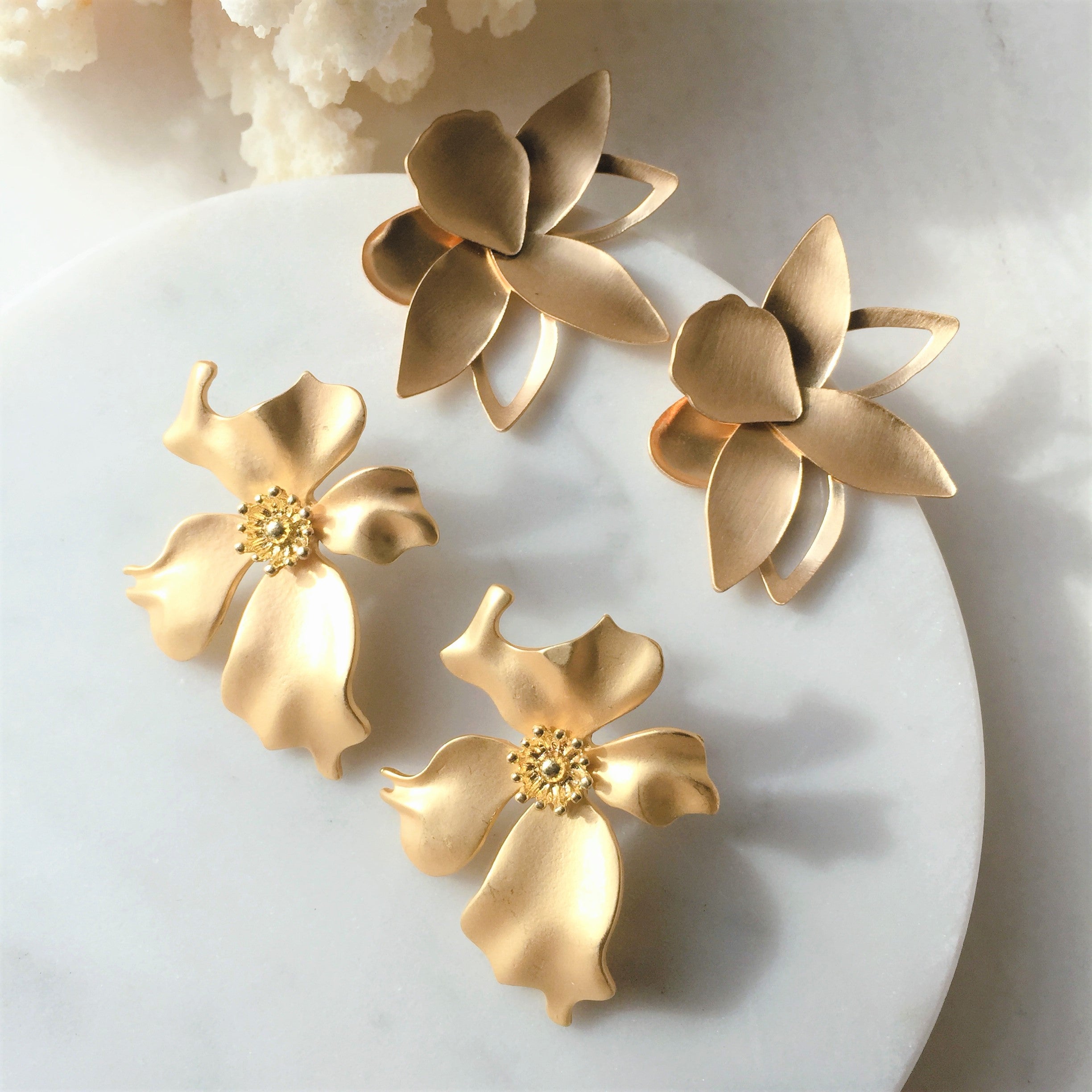 Golden Petal earrings