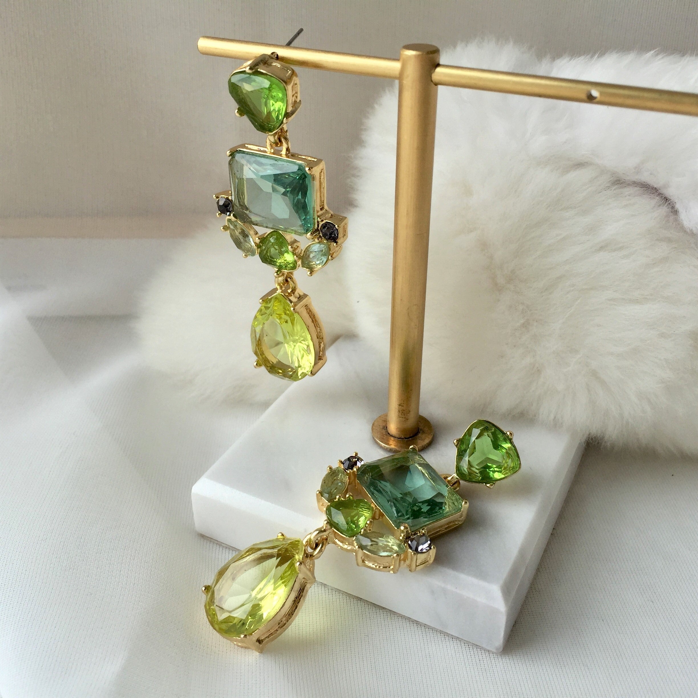 Stunning Sterling Silver Peridot Stud Earrings